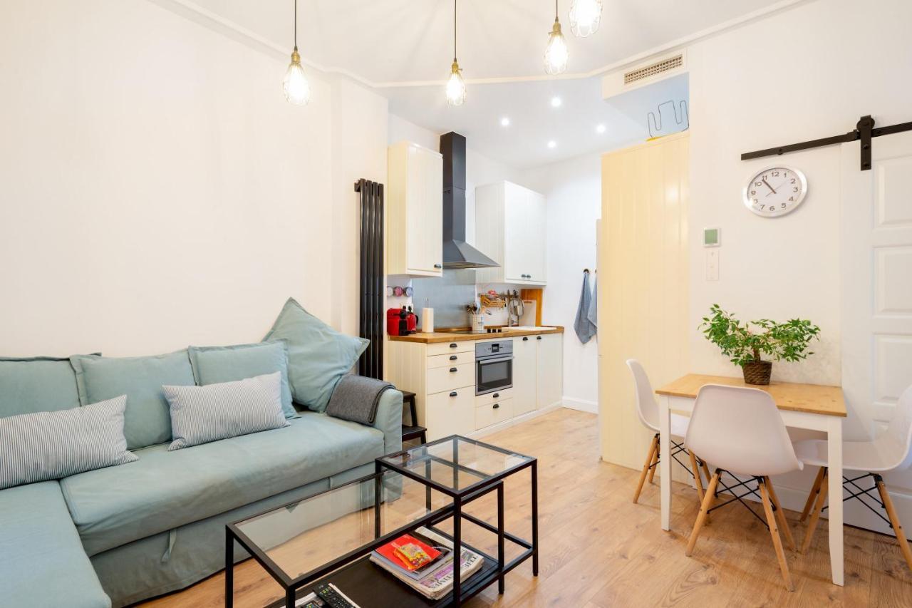 1 Bedroom 1 Bathroom Furnished - Malasana - Cozy & Modern - Mintystay Madrid Eksteriør bilde
