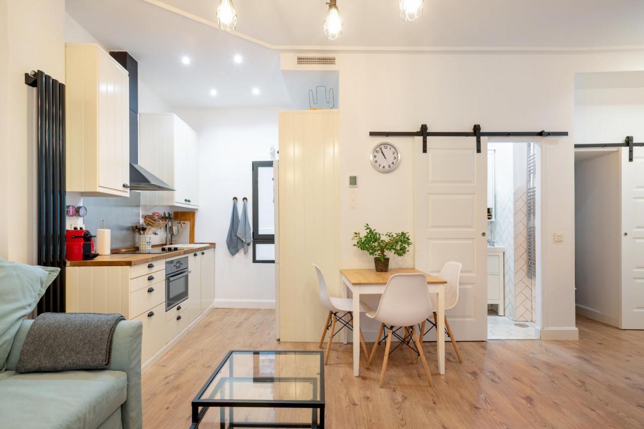 1 Bedroom 1 Bathroom Furnished - Malasana - Cozy & Modern - Mintystay Madrid Eksteriør bilde